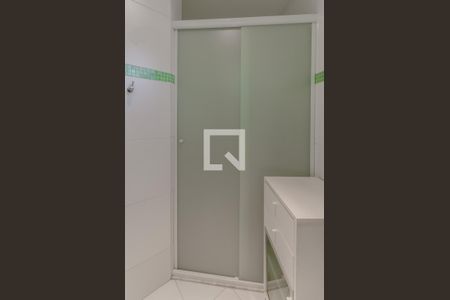 Banheiro de apartamento para alugar com 1 quarto, 48m² em Jardim Vila Mariana, São Paulo