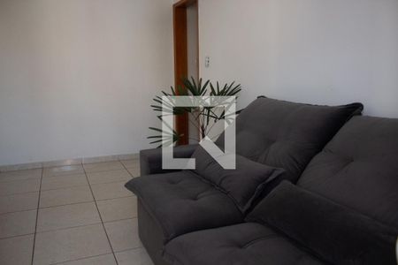 Sala de apartamento para alugar com 2 quartos, 55m² em Vila Urupês, Suzano