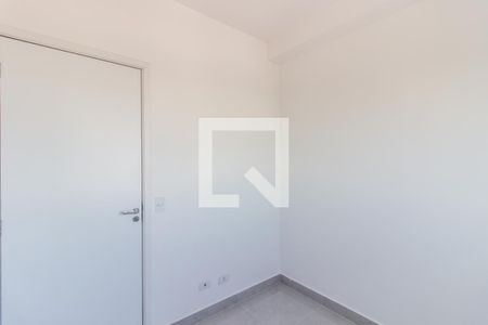 Quarto 1 de apartamento para alugar com 2 quartos, 39m² em Itaquera, São Paulo