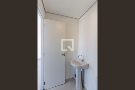 Banheiro de apartamento para alugar com 2 quartos, 39m² em Itaquera, São Paulo