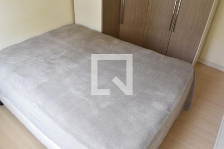 Quarto 2 de apartamento para alugar com 2 quartos, 46m² em Ganchinho, Curitiba