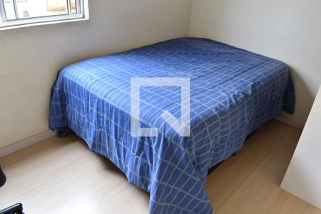 Quarto 1 de apartamento para alugar com 2 quartos, 46m² em Ganchinho, Curitiba