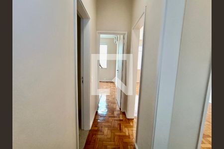 Corredor  de apartamento para alugar com 2 quartos, 65m² em Copacabana, Rio de Janeiro