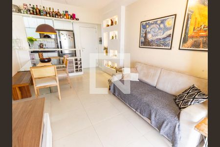 Sala de apartamento à venda com 3 quartos, 69m² em Vila Oratório, São Paulo