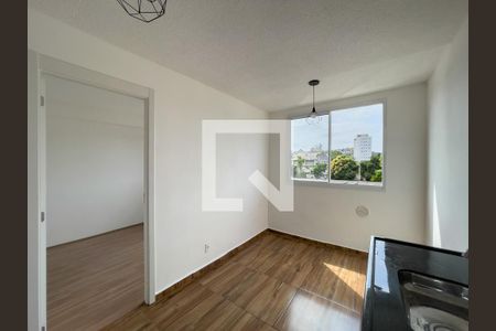 Sala e Cozinha de apartamento para alugar com 1 quarto, 24m² em Jardim América da Penha, São Paulo