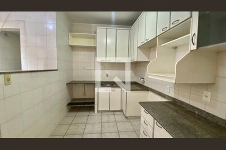 Cozinha de apartamento para alugar com 3 quartos, 84m² em Estrela Dalva, Belo Horizonte