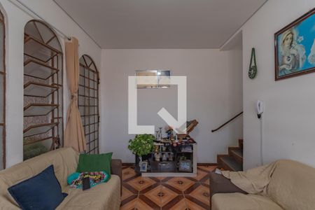 Sala de casa à venda com 3 quartos, 100m² em Serrano, Belo Horizonte