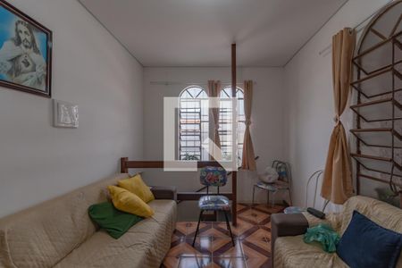 Sala de casa à venda com 2 quartos, 100m² em Serrano, Belo Horizonte