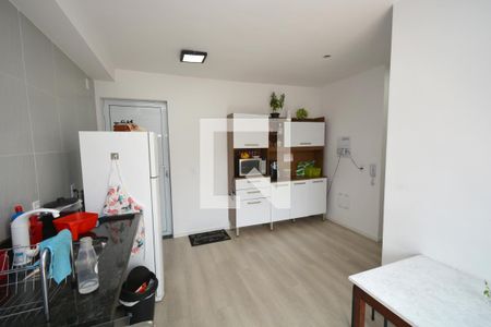 Sala/Cozinha de apartamento para alugar com 2 quartos, 38m² em Jardim Alfredo, São Paulo