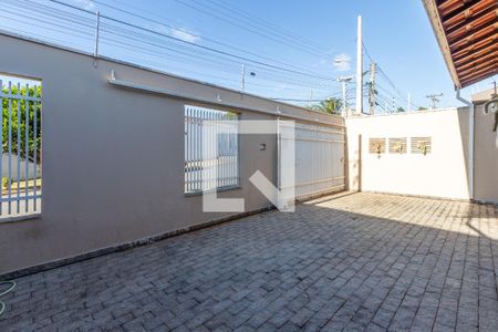 Casa à venda com 3 quartos, 220m² em Vila Nogueira, Campinas