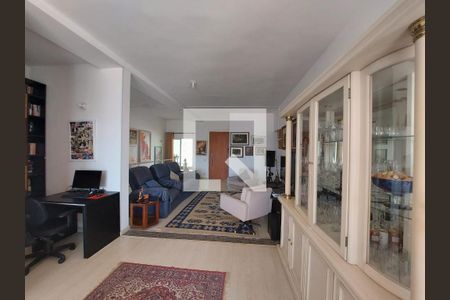 Casa à venda com 5 quartos, 420m² em Vila Brandina, Campinas