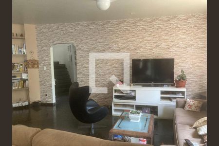 Casa à venda com 4 quartos, 350m² em Vila Brandina, Campinas