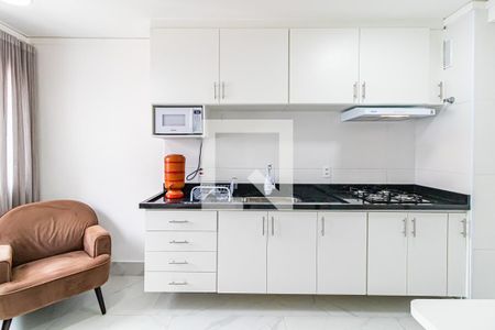 Cozinha de apartamento para alugar com 1 quarto, 24m² em Vila Butantã, São Paulo