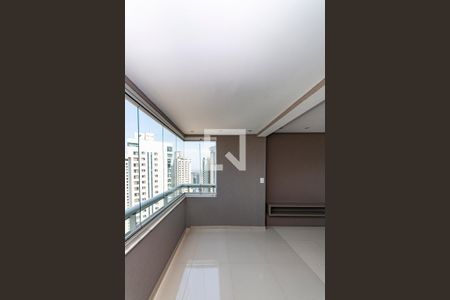 Varanda de apartamento para alugar com 3 quartos, 80m² em Vila da Serra, Nova Lima