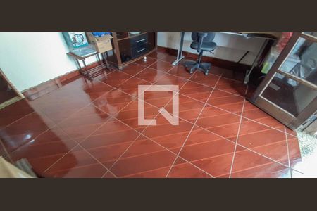 Casa à venda com 125m², 3 quartos e 4 vagas Casa à venda com 125m², 3 quartos e 4 vagasQuarto 2