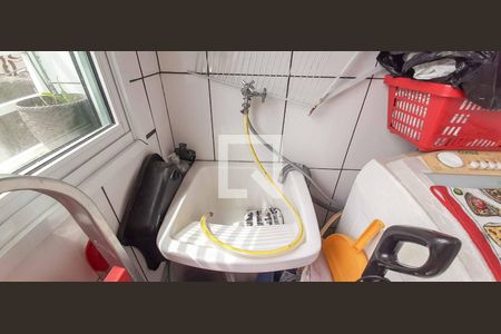 Casa à venda com 125m², 3 quartos e 4 vagas Casa à venda com 125m², 3 quartos e 4 vagasÁrea de Serviço