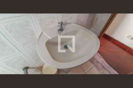 Casa à venda com 125m², 3 quartos e 4 vagas Casa à venda com 125m², 3 quartos e 4 vagasBanheiro Social