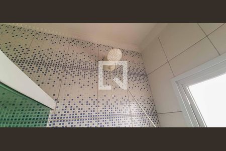 Casa à venda com 125m², 3 quartos e 4 vagas Casa à venda com 125m², 3 quartos e 4 vagasBanheiro da Suíte