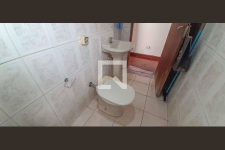 Casa à venda com 125m², 3 quartos e 4 vagas Casa à venda com 125m², 3 quartos e 4 vagasBanheiro Social