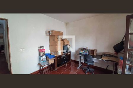 Casa à venda com 125m², 3 quartos e 4 vagas Casa à venda com 125m², 3 quartos e 4 vagasQuarto 2