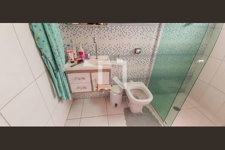 Casa à venda com 125m², 3 quartos e 4 vagas Casa à venda com 125m², 3 quartos e 4 vagasBanheiro da Suíte