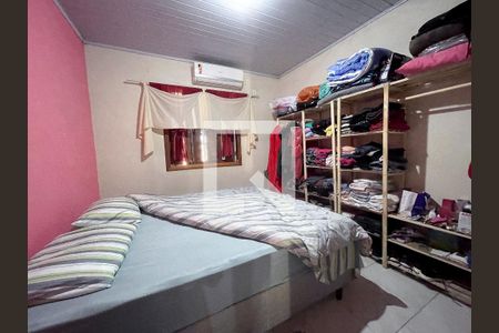 Quarto de casa à venda com 2 quartos, 56m² em Santos Dumont, São Leopoldo