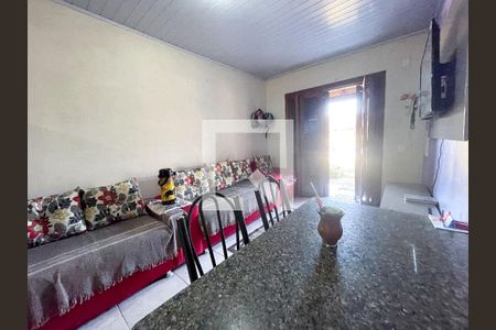 Casa à venda com 56m², 3 quartos e 1 vagaSala