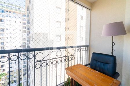 Sacada de apartamento à venda com 2 quartos, 62m² em Vila Paulista, São Paulo