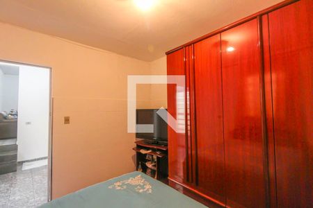 Quarto 2 de casa para alugar com 2 quartos, 100m² em Vila Ema, São Paulo