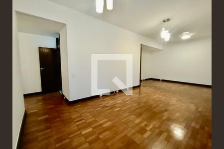 Sala de apartamento para alugar com 4 quartos, 140m² em Lagoa, Rio de Janeiro