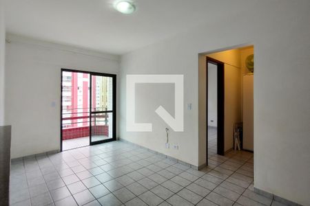 Sala de apartamento para alugar com 1 quarto, 53m² em Canto do Forte, Praia Grande