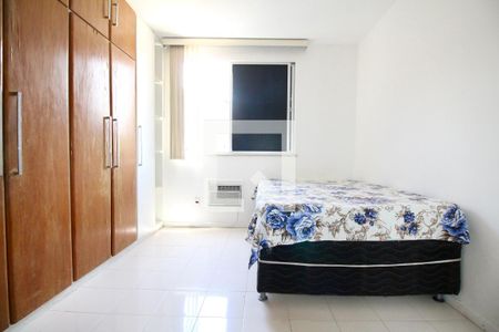 Quarto de apartamento para alugar com 1 quarto, 62m² em Amaralina, Salvador