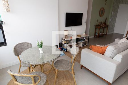 Sala de apartamento para alugar com 2 quartos, 69m² em Vila Augusta, Guarulhos