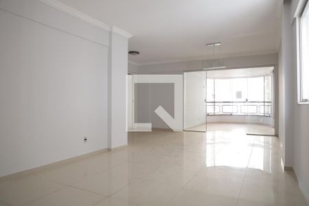 Sala de apartamento para alugar com 3 quartos, 100m² em Setor Bueno, Goiânia