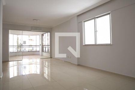 Sala de apartamento para alugar com 3 quartos, 100m² em Setor Bueno, Goiânia