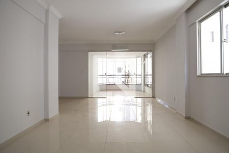 Sala de apartamento para alugar com 3 quartos, 100m² em Setor Bueno, Goiânia