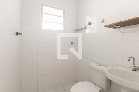 Banheiro de casa para alugar com 1 quarto, 50m² em Chácara Santo Antônio (zona Leste), São Paulo