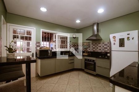 Cozinha de casa à venda com 3 quartos, 189m² em Hípica, Porto Alegre