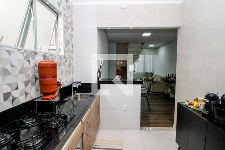 Cozinha de apartamento à venda com 3 quartos, 150m² em Cinquentenário, Belo Horizonte