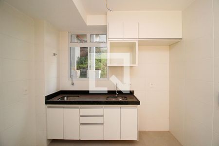 Apartamento à venda com 2 quartos, 55m² em Buritis, Belo Horizonte