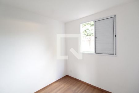 Quarto 2 de apartamento para alugar com 2 quartos, 44m² em Chácaras Tubalina E Quartel, Uberlândia