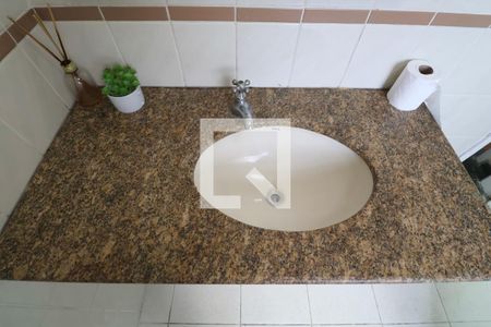 Apartamento para alugar com 162m², 2 quartos e 1 vaga Apartamento para alugar com 162m², 2 quartos e 1 vagaBanheiro Social