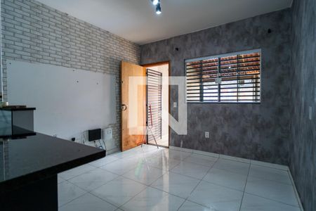 Sala de casa para alugar com 2 quartos, 150m² em Sorocaba, Sorocaba