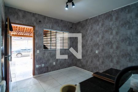 Sala de casa para alugar com 2 quartos, 150m² em Sorocaba, Sorocaba