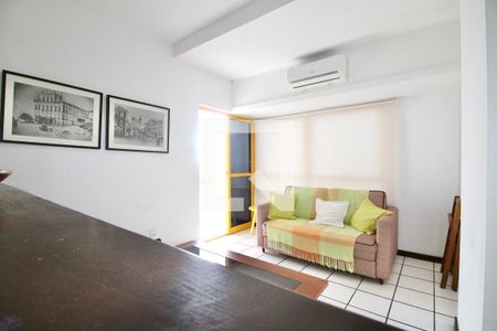 Sala de apartamento para alugar com 1 quarto, 43m² em Dois de Julho, Salvador