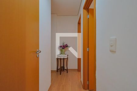 Corredor de apartamento à venda com 4 quartos, 125m² em Buritis, Belo Horizonte