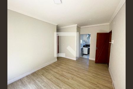 Sala de apartamento para alugar com 3 quartos, 61m² em Riacho das Pedras, Contagem