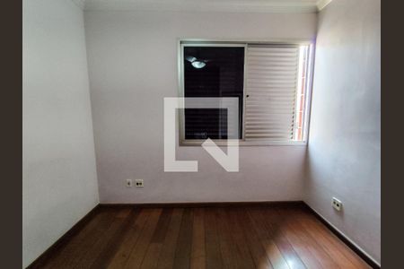 Quarto de apartamento à venda com 3 quartos, 98m² em Sagrada Família, Belo Horizonte