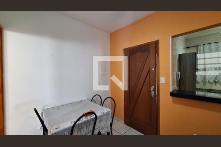 Sala de apartamento para alugar com 1 quarto, 45m² em Tupi, Praia Grande