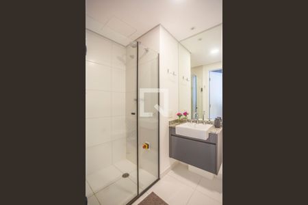 Banheiro de kitnet/studio à venda com 1 quarto, 22m² em Vila Mariana, São Paulo